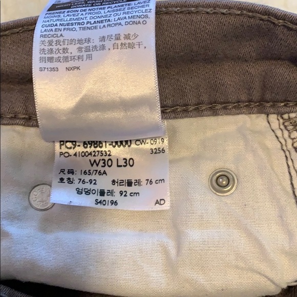 Boys grey Levi jeans skinny fit | Size 30/30| - Picture 3 of 5